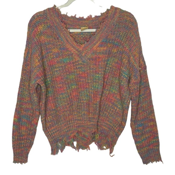 Scrap Work Boutique Marled V-Neckline Fringe Hem Sweater - Picture 1 of 9